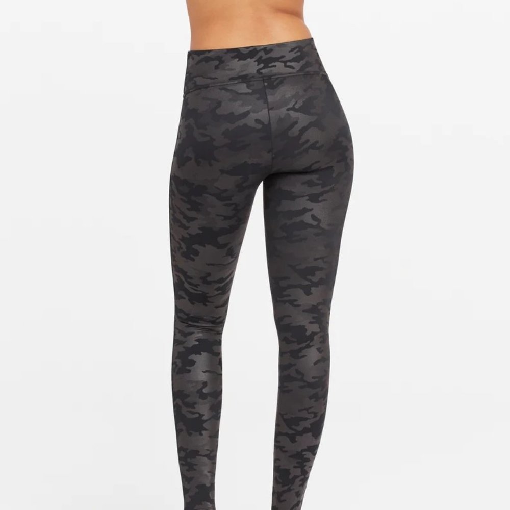 Spanx Faux Leather Camo Leggings - XL